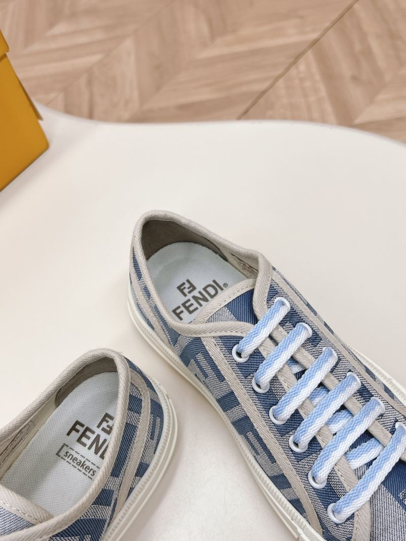 Fendi Low Shoes